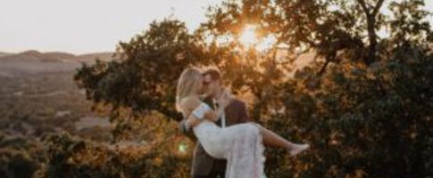wedding-traditions-origins-inline-18.jpg