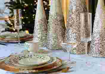christmas-wedding-centrepiece-ideas-featured.jpeg