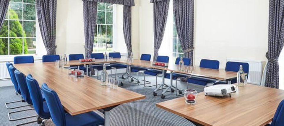 hotel-meeting-room-venue