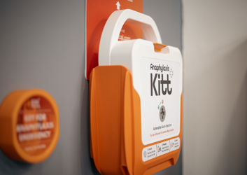 eastwood-hall-introduces-allergen-emergency-kits-featured.jpg
