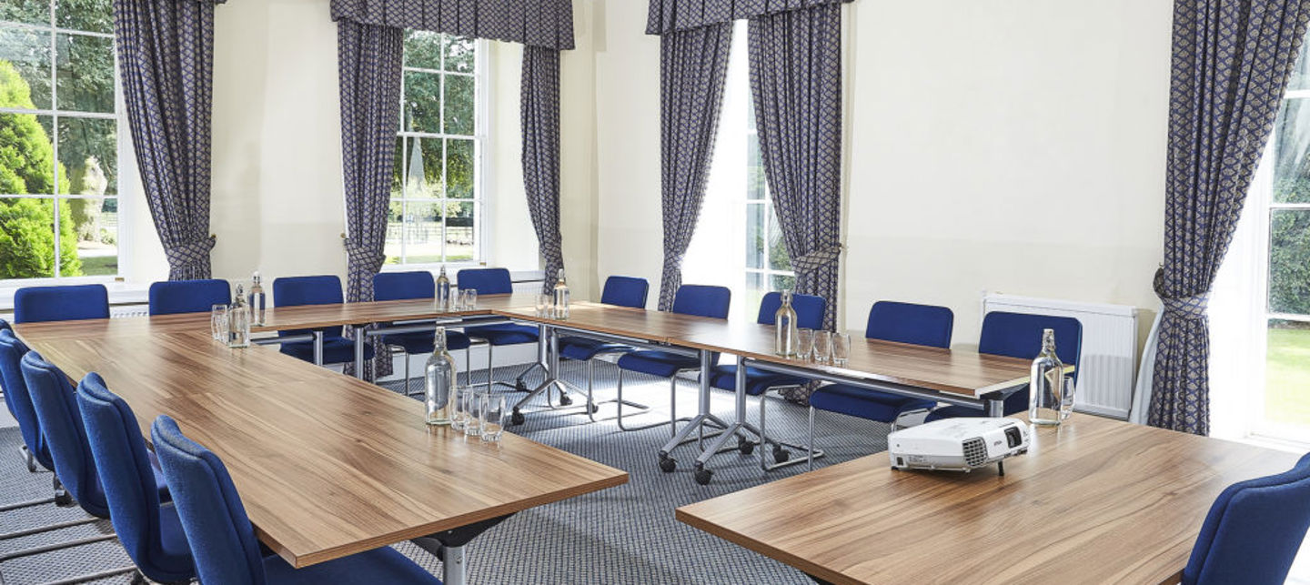 why-meetings-go-wrong-and-how-to-avoid-it-featured.jpg