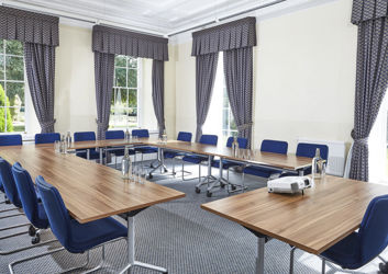 why-meetings-go-wrong-and-how-to-avoid-it-featured.jpg