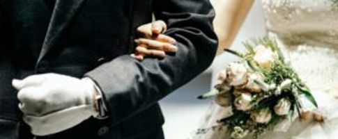 wedding-traditions-origins-inline-7.jpg